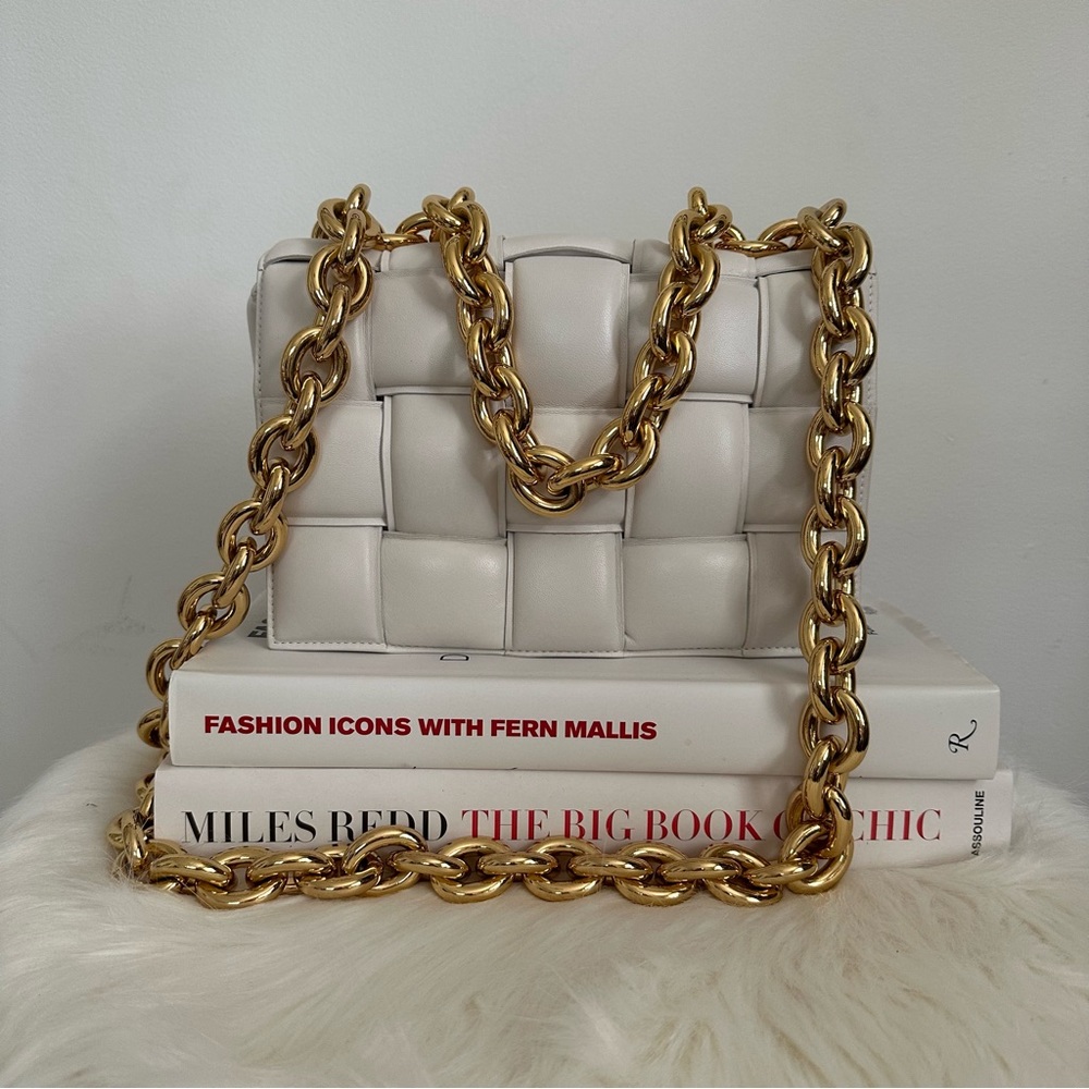 Bottega Venetia Chain Cassette Purse